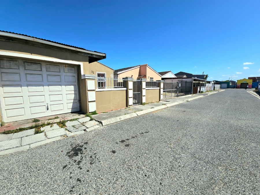 3 Bedroom Property for Sale in Portlands Western Cape